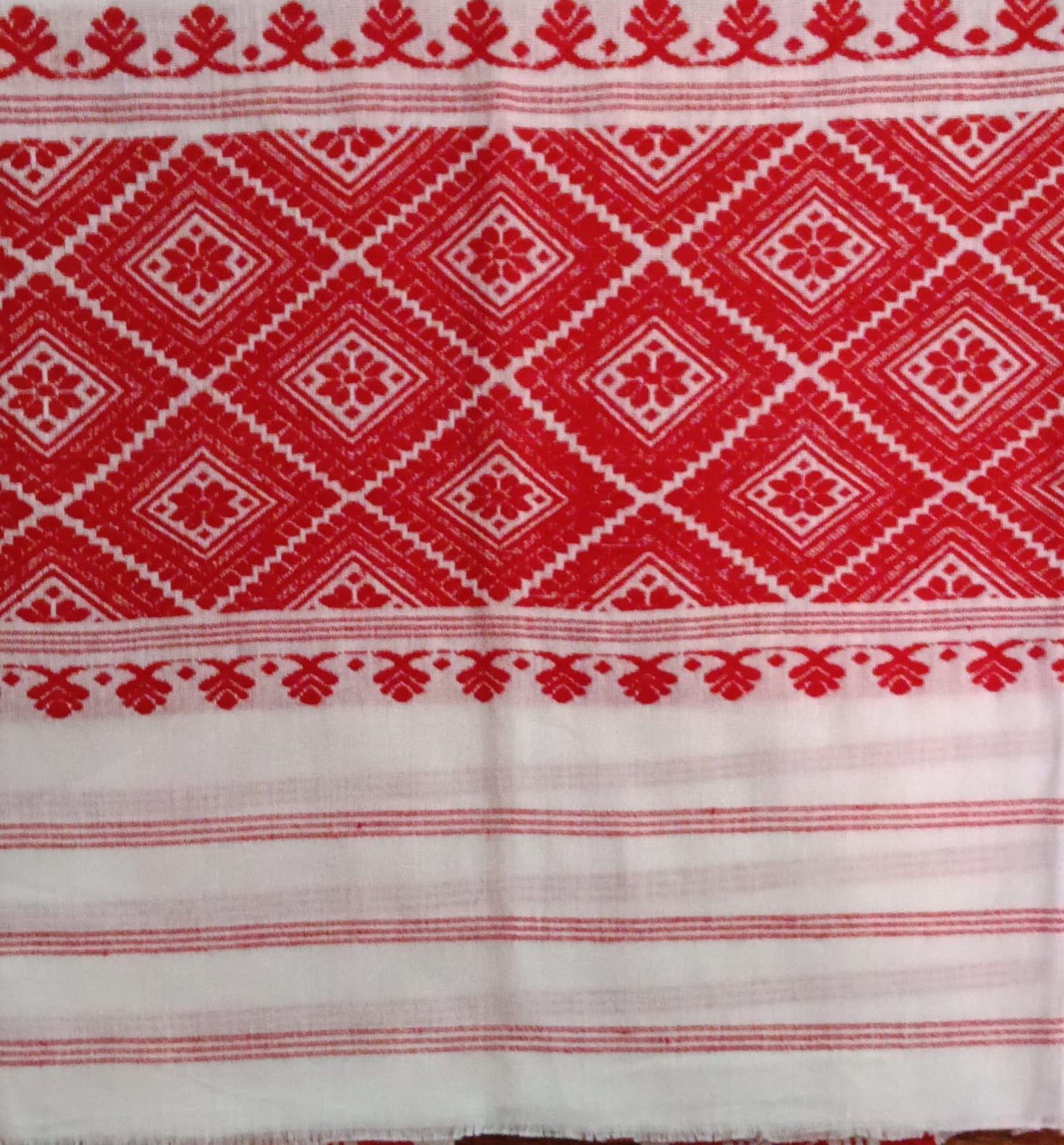 Handwoven Assamese Gamosa