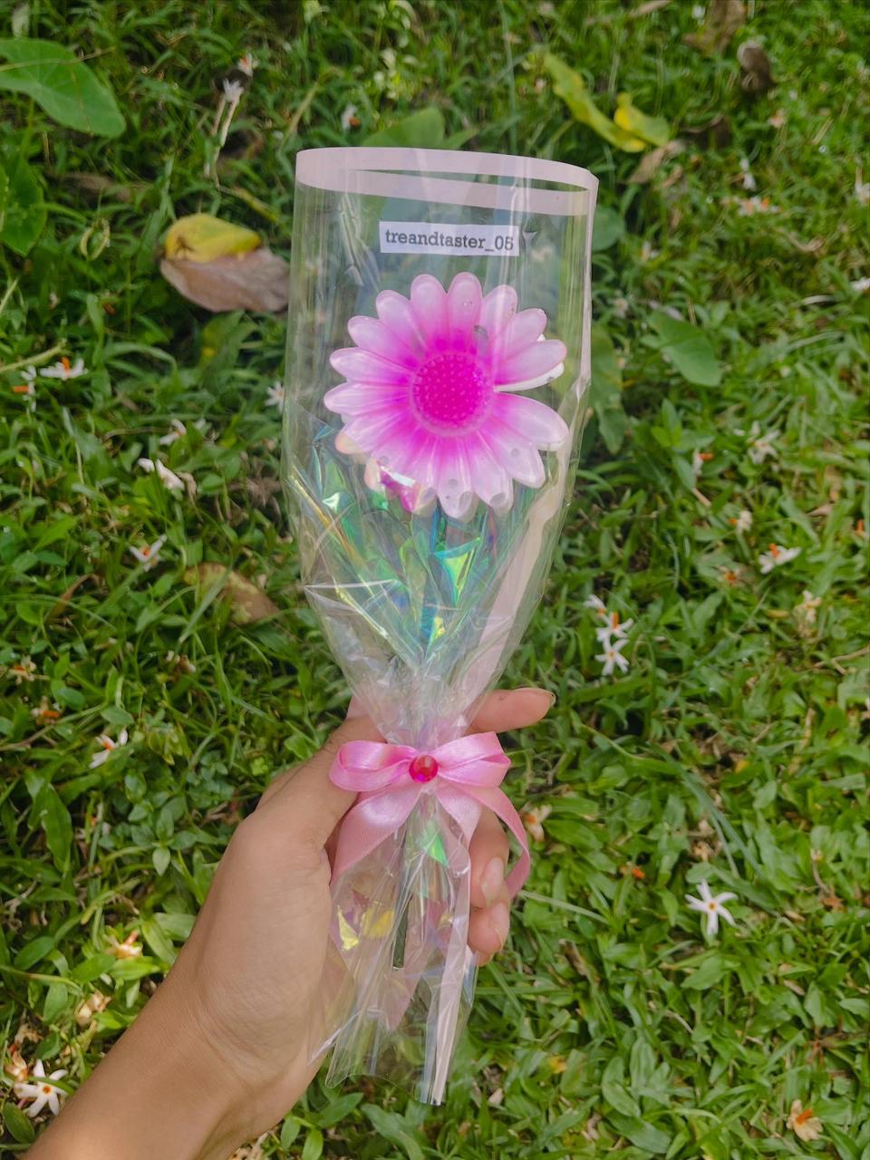 Beautiful Handmade Single Rose Bouquet 🌹